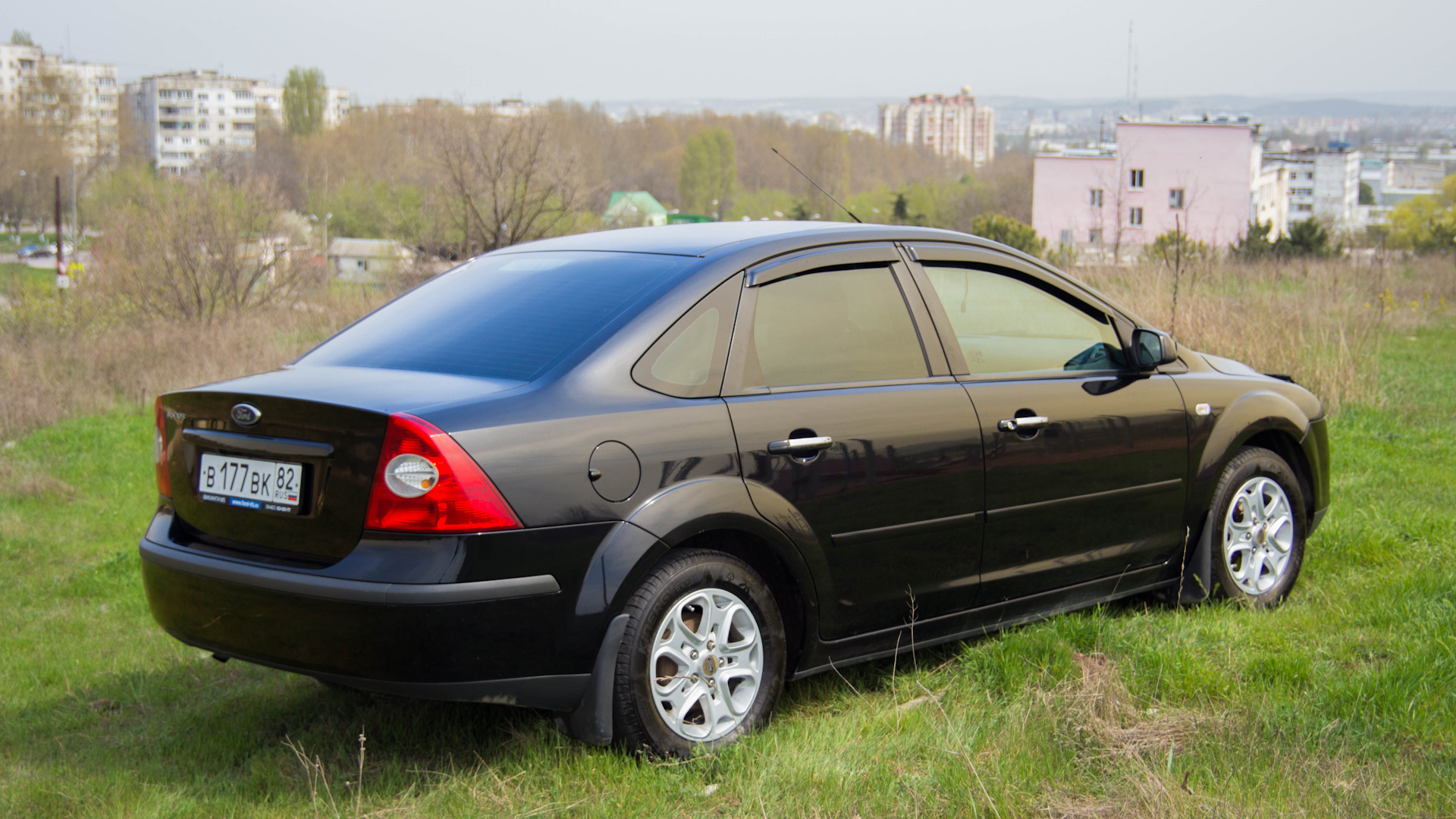 Ford Focus 2 sedan Black