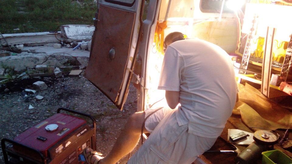 Новый задний лонжерон — УАЗ 3962, 2,8 л, 1994 года | своими руками | DRIVE2