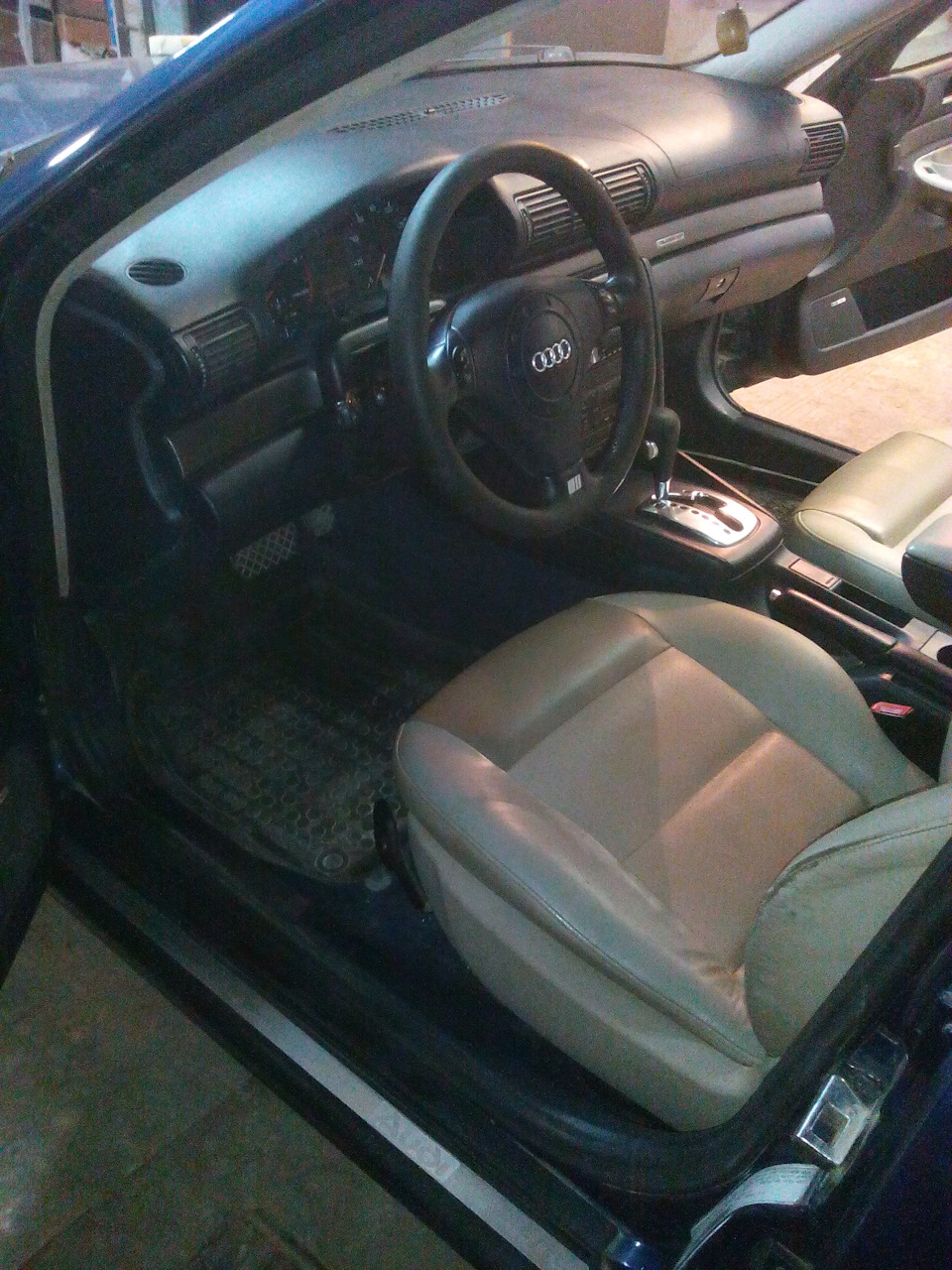 Фото в бортжурнале Audi A4 (B5)