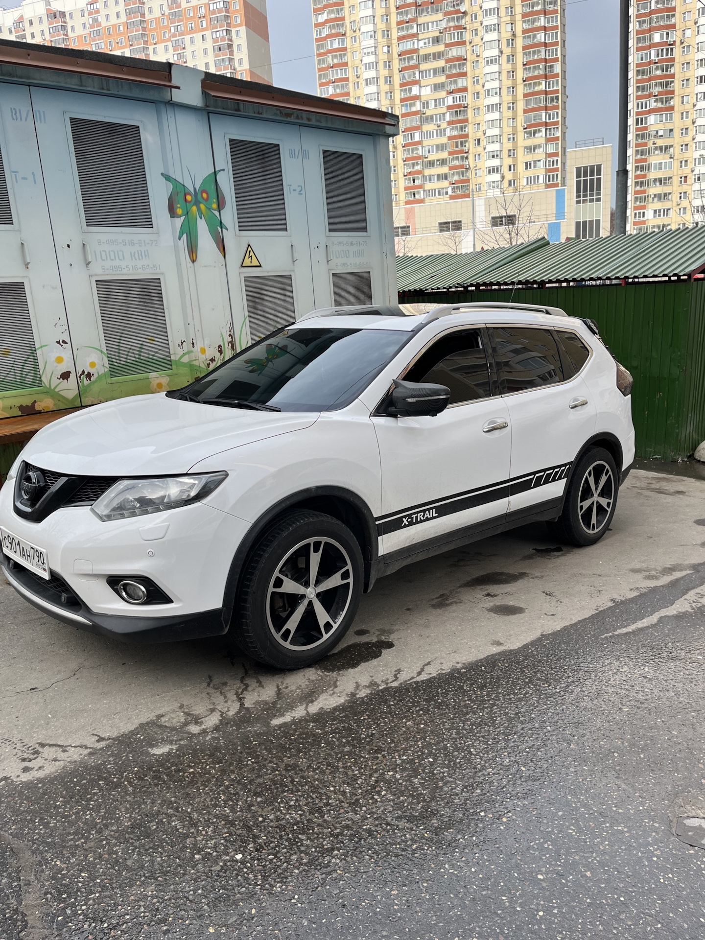 Не добрый шиномонтаж — Nissan X-Trail III (t32), 2 л, 2015 года ...