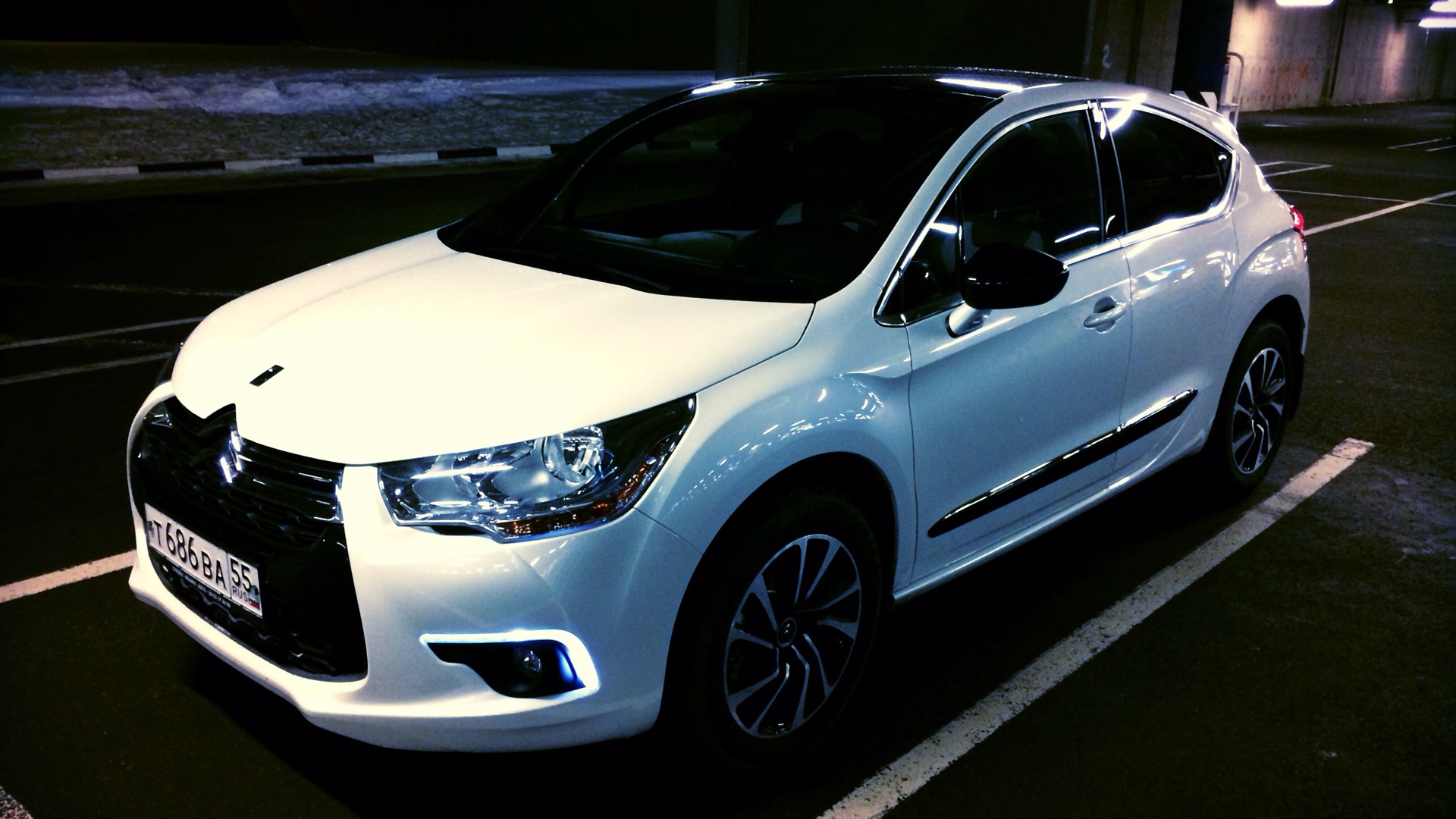 Ds 4 фото. Ситроен ds4 2013. Citroen ds4 2012. Citroen ds4. Ds 4 отзывы.