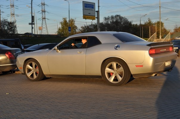 сравнили габариты теаны и челенджера. — Nissan Teana (J31), 3,5 л ...