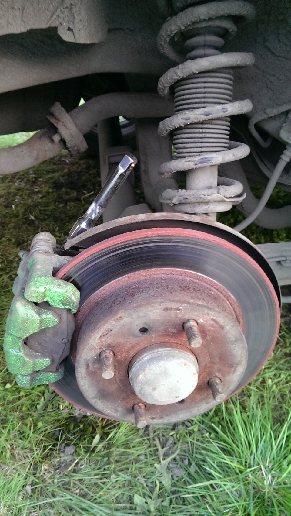 помогите советом. клинит ручник. — Nissan Almera II (N16), 1,5 л, 2004 ...