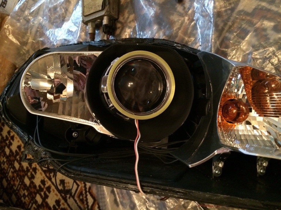 Ангельские глазки)) LED — Ford Focus Hatchback II, 1,8 л, 2010 года ...