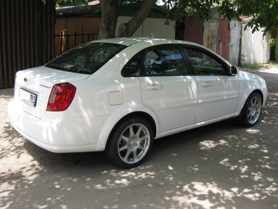 Chevrolet Lacetti 2008 белая