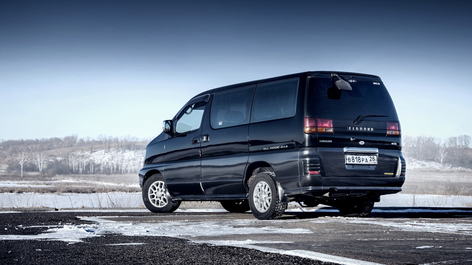 Nissan Elgrand e50 Nismo