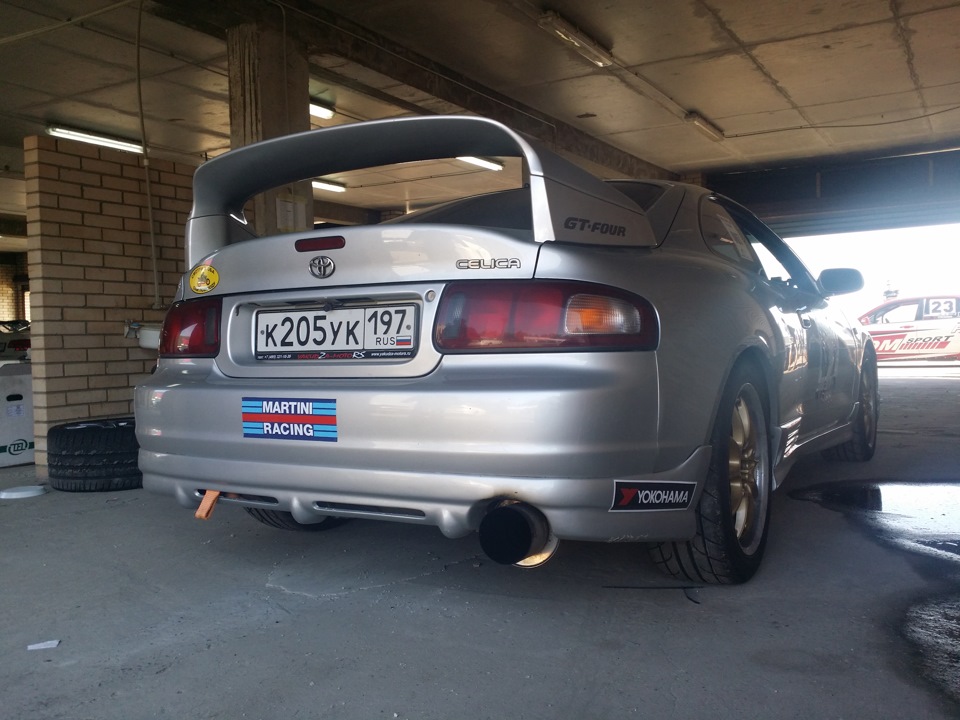 Фото в бортжурнале Toyota Celica (200)
