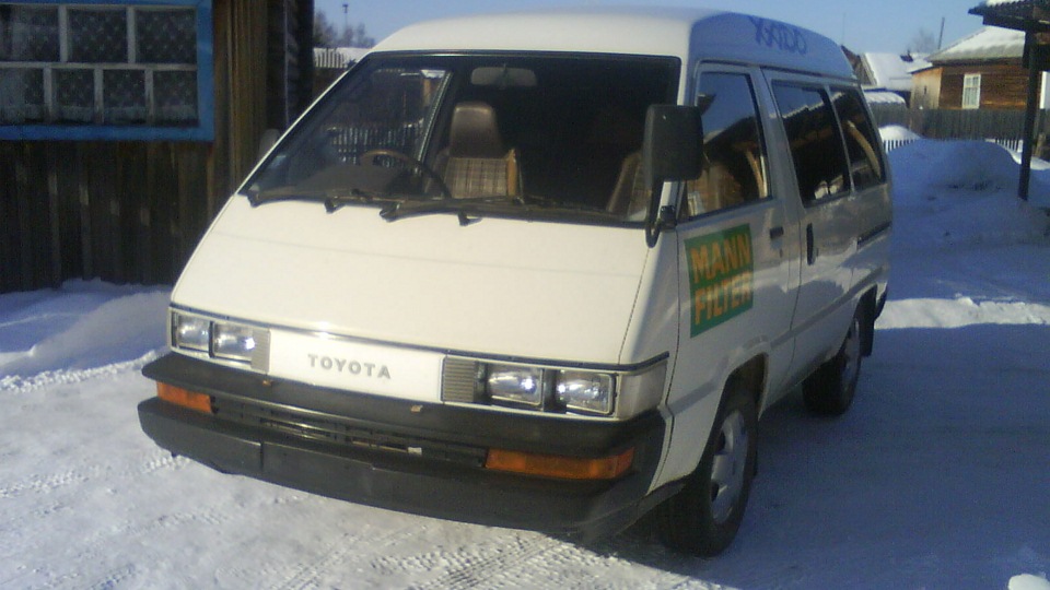 Отзывы тойота айс. Toyota Lite Ace 1988. Toyota Town Ace 1988. Toyota Master Ace Surf 1988. Тойота Таун айс 1988.