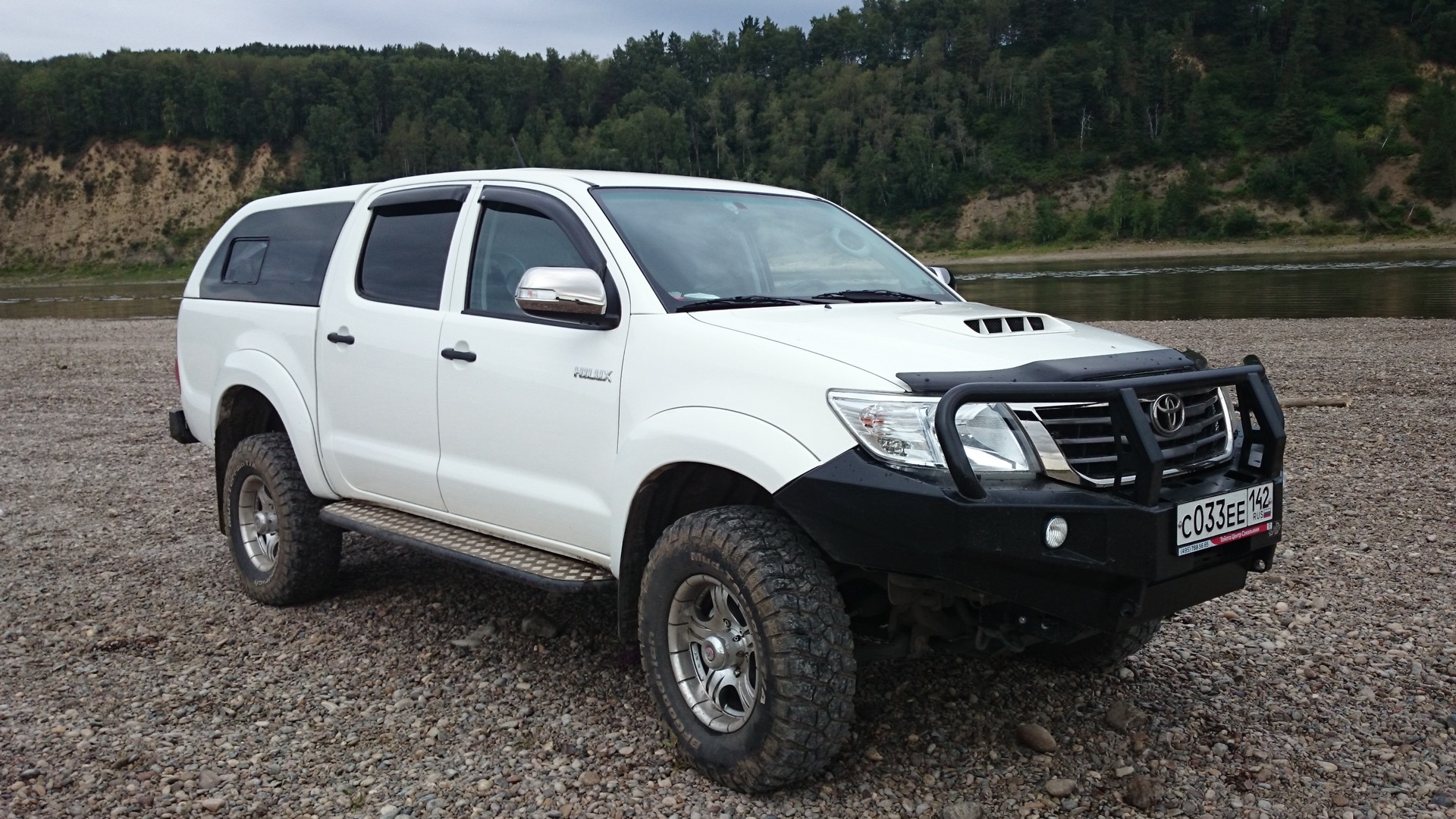 Hilux 2014 года. Тойота Хайлюкс 2014. Hilux 7. Toyota Hilux 2014 тюнинг. Тойота Хайлюкс 2.5 дизель.