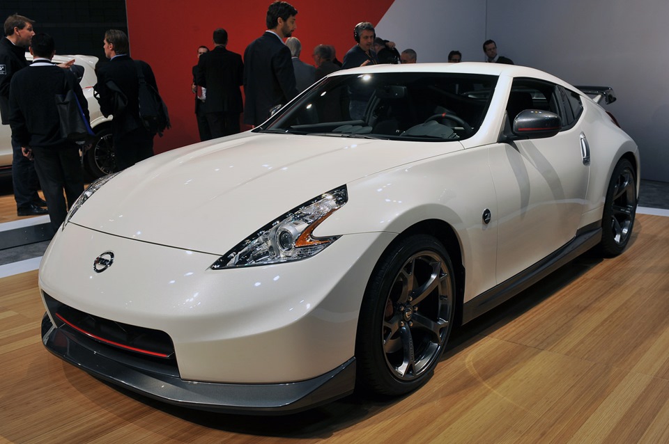 Nissan 370z спорт