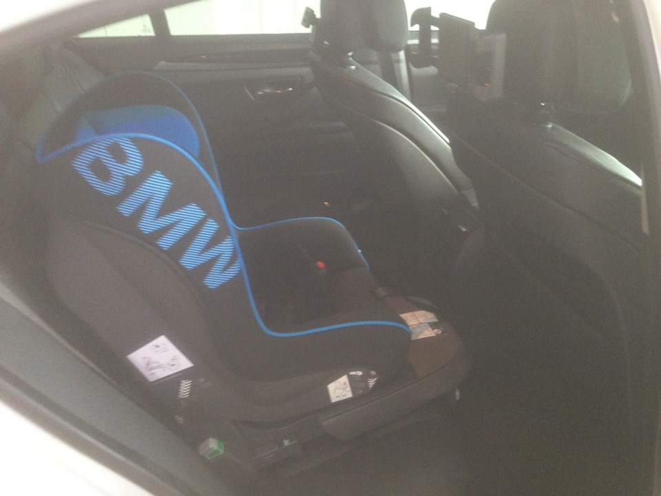 Bmw f10 outlet isofix