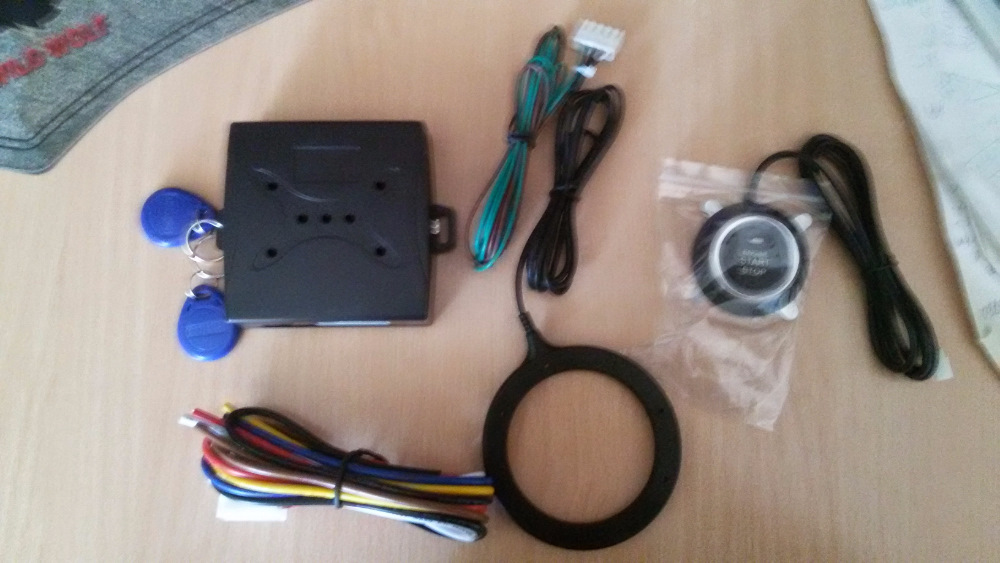 Старт стоп китай. Китайской кнопкой старт-стоп с иммобилайзером. Старт стоп китай. Кнопка старт стоп crown 200. Форд мондео 4 подсветка кнопки старт стоп.