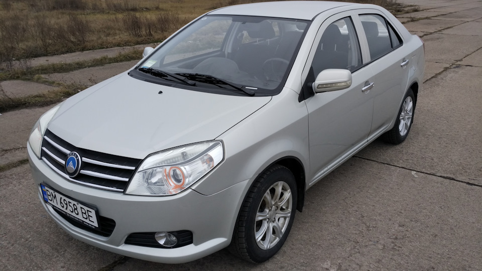 Джили отзывы. Машина Geely MK. Машина Geely MK 2007. Geely MK 3. Geely MK 07.