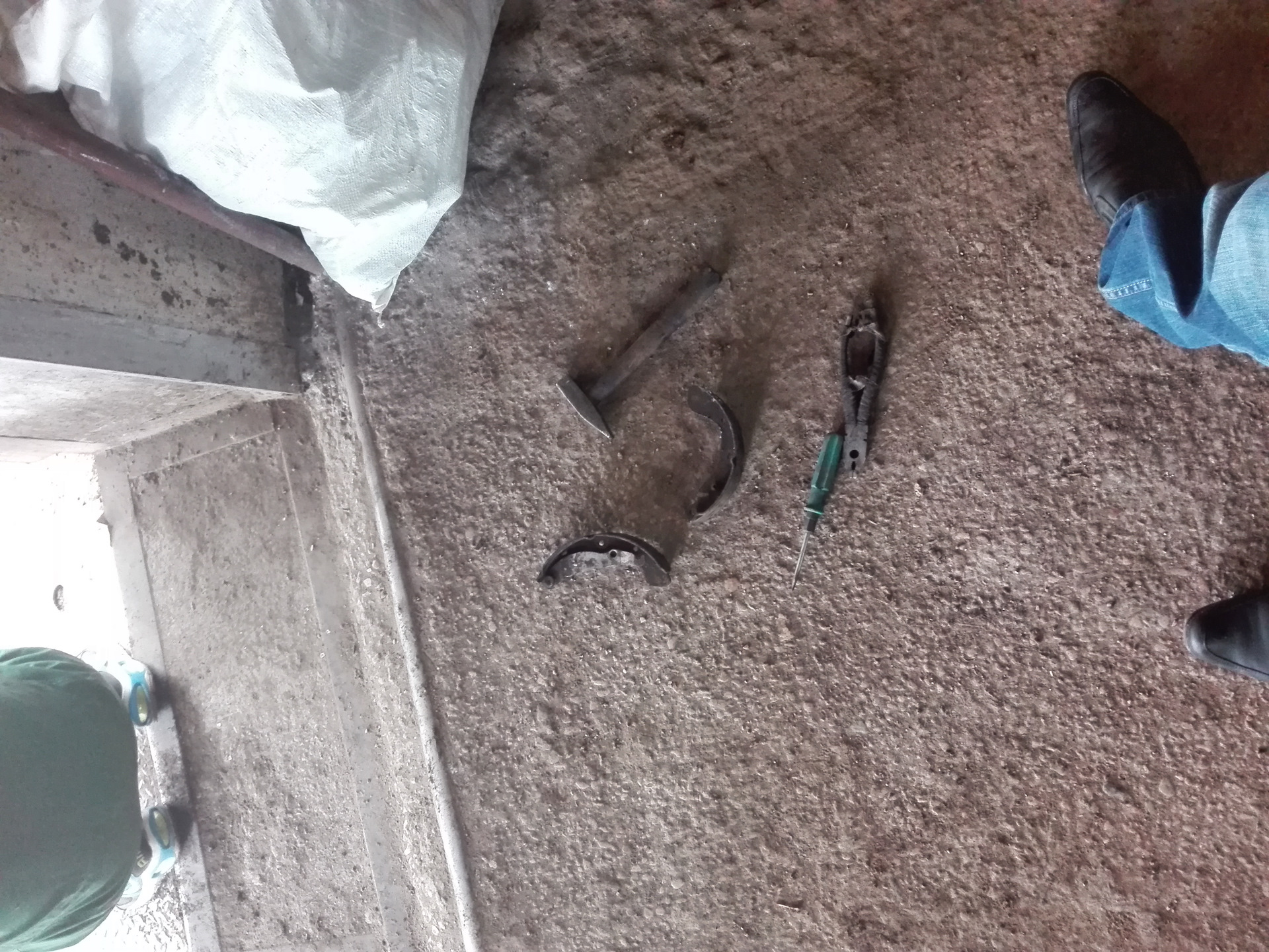 Неприятность, задние тормозные колодки Нексии — Daewoo Nexia (N150), 1 ...