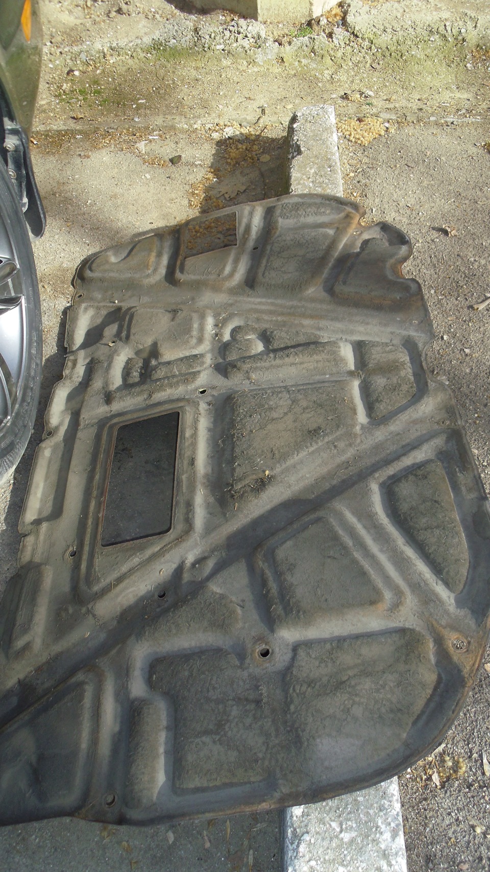 Как восстановить обшивку капота? — Сообщество «Nissan Cefiro и Maxima ...