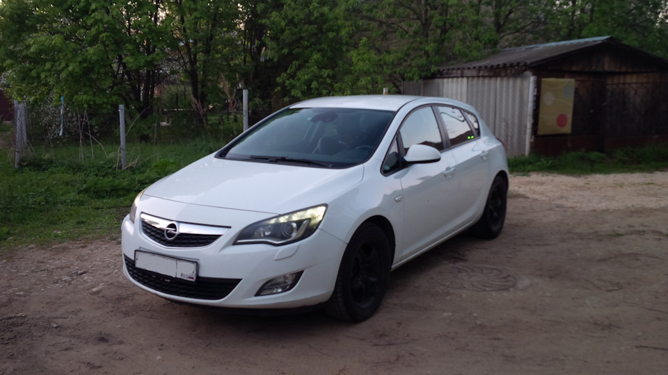 Немного летних фотографий — Opel Astra J, 1,6 л, 2011 года | шины | DRIVE2