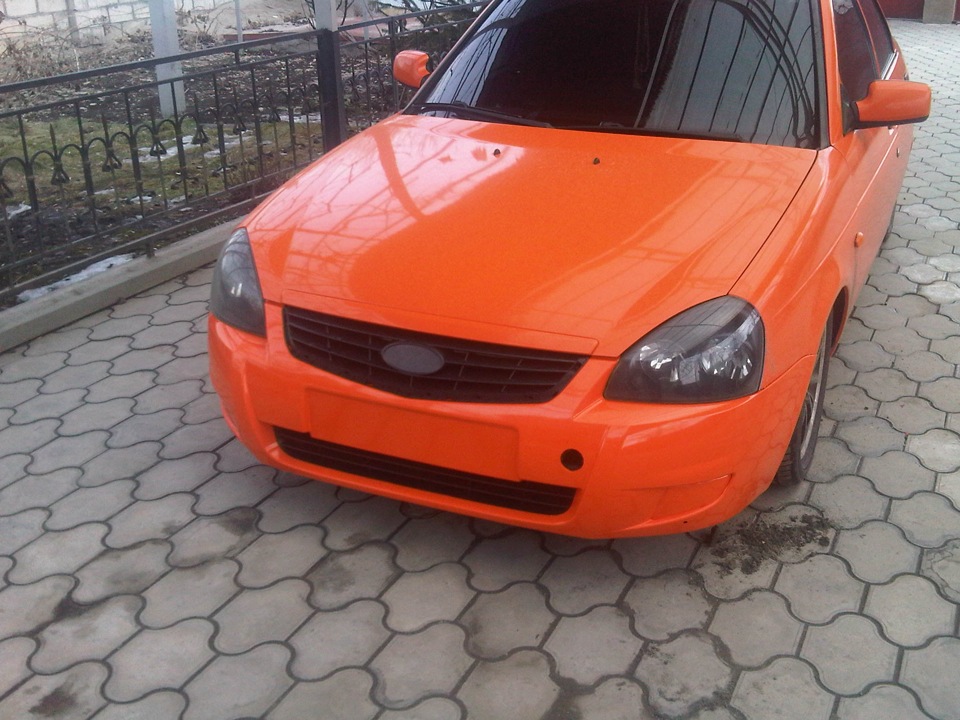 Lada Priora Coupe оранжевая