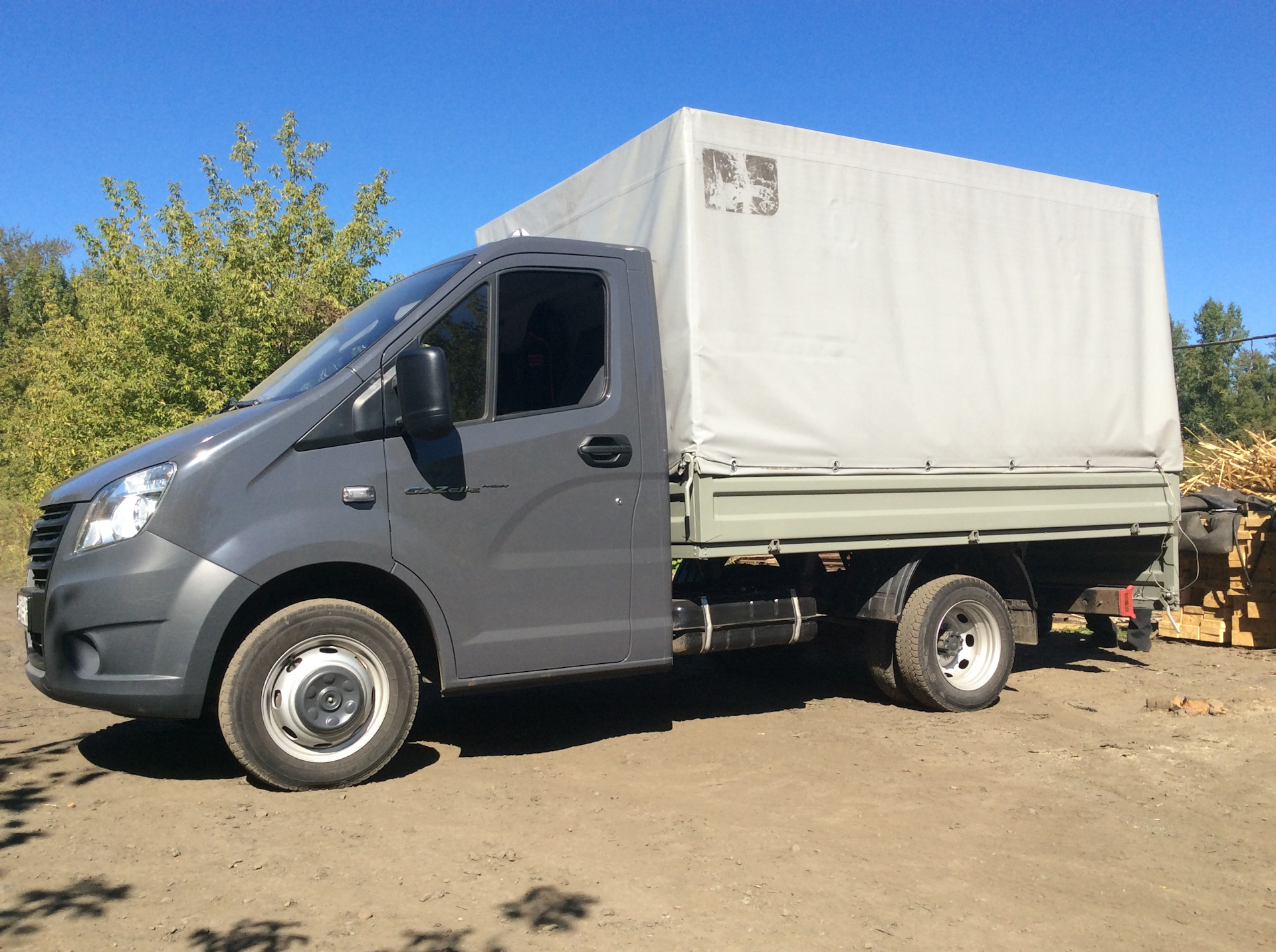 Газель некст 2015. Газель некст 2015 года. Газель некст серая. Газель next грузовая. Газель некст серая.