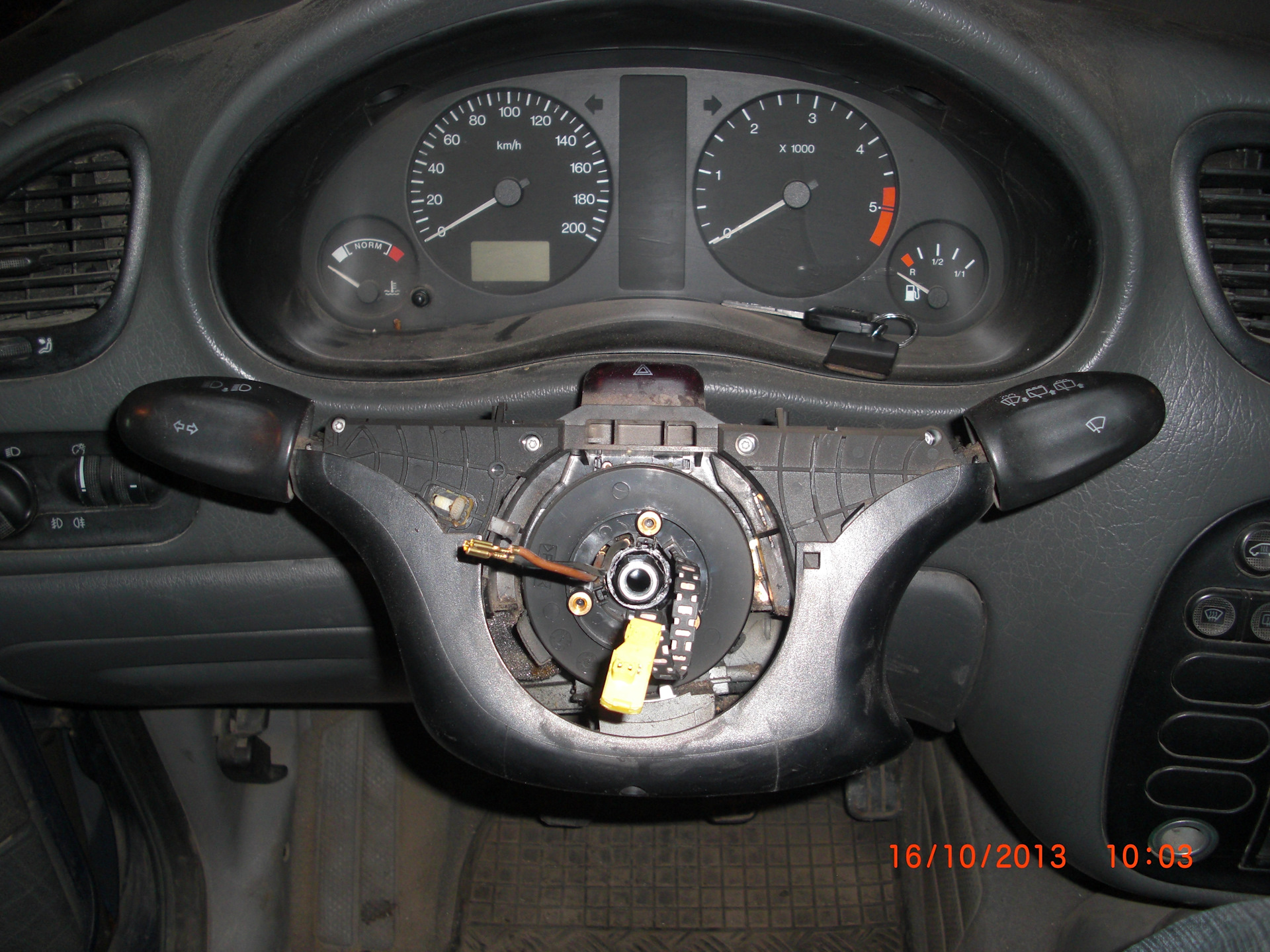 снять руль шаран