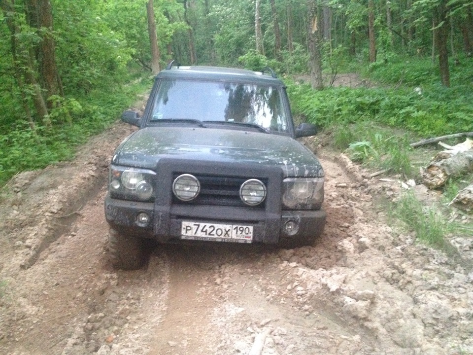 хочешь проверить работет все в машине лезь в грязь — Land Rover ...