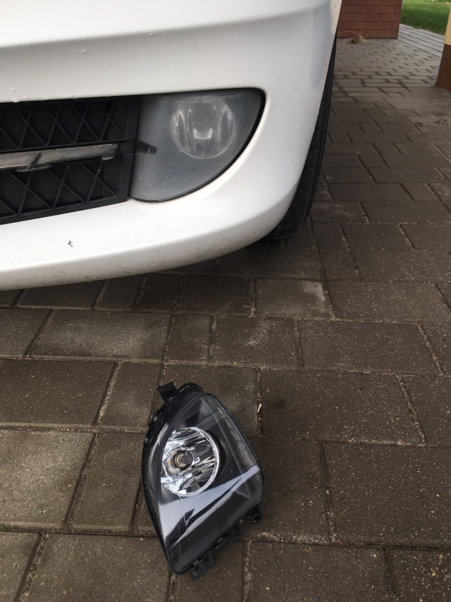 Полировка противотуманок — BMW 5 series Gran Turismo (F07), 3 л, 2012 ...