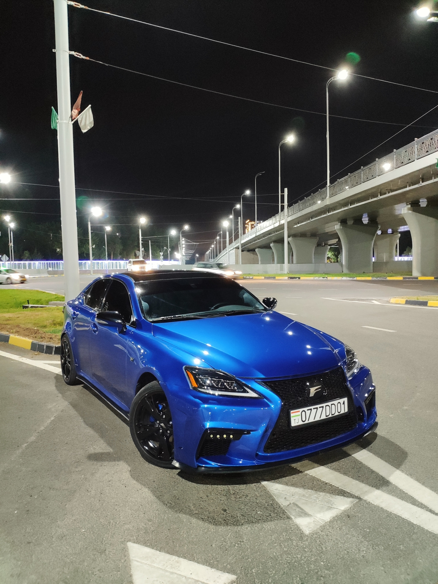 Blue f. Лексус ISF 5.0. Лексус ИС 250 синий. Лексус ISF синяя 250. Лексус is f Sport 5.0.