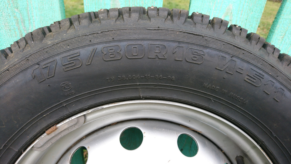 Фото в бортжурнале Lada 4x4 3D. Запчасти на фото: 1580R