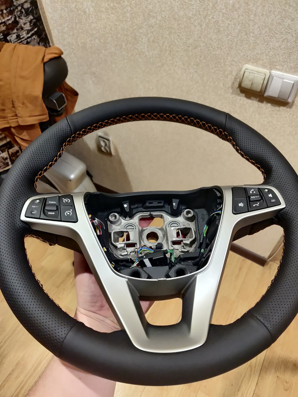 Перетяжка руля. — Lada Vesta (1G), 1,6 л, 2019 года | аксессуары | DRIVE2