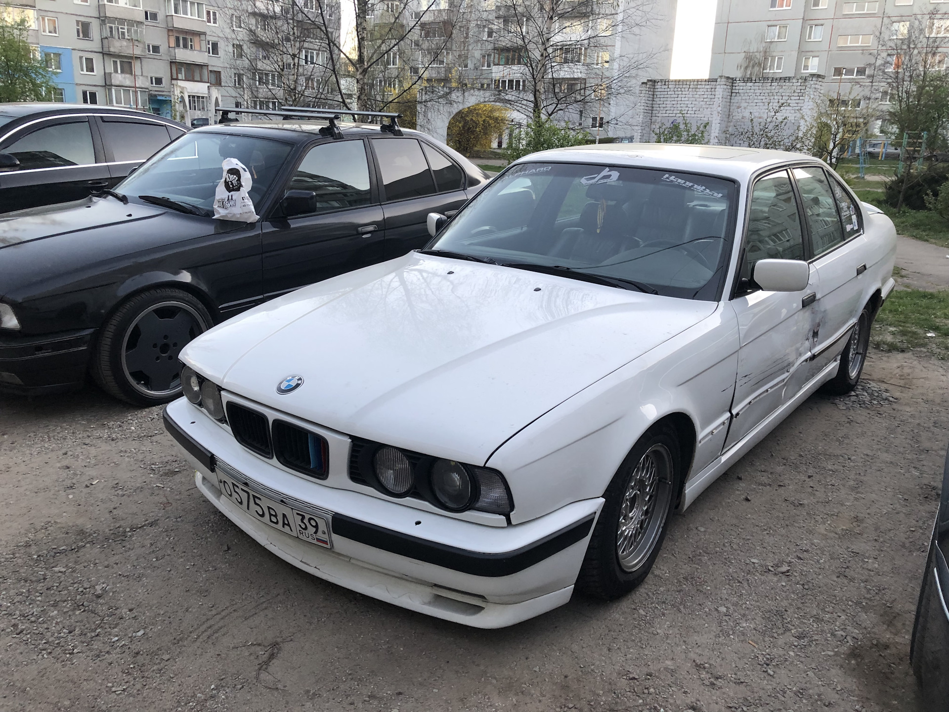 Авто до 100000. БМВ 100000. BMW e34 купить в России за 100000 рублей. БМВ до 200 тысяч. Машина за 100000.