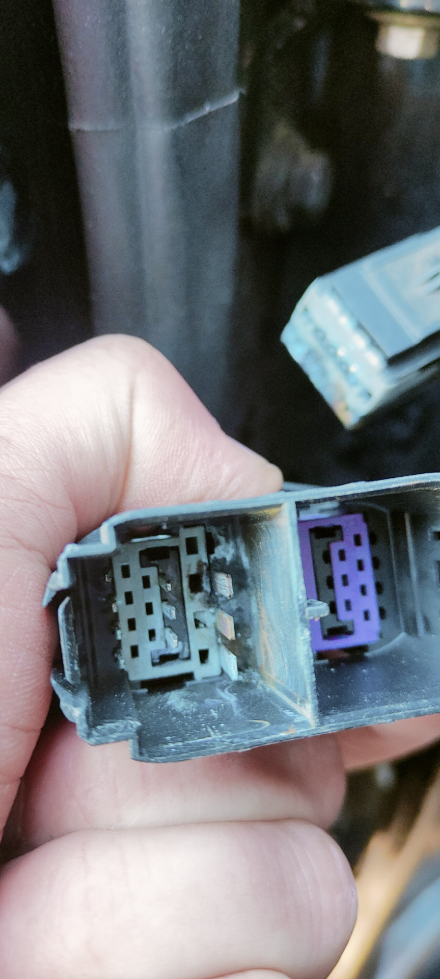 Не работает ЭБУ водительской двери. — Ford Mondeo IV, 1,6 л, 2008 года ...