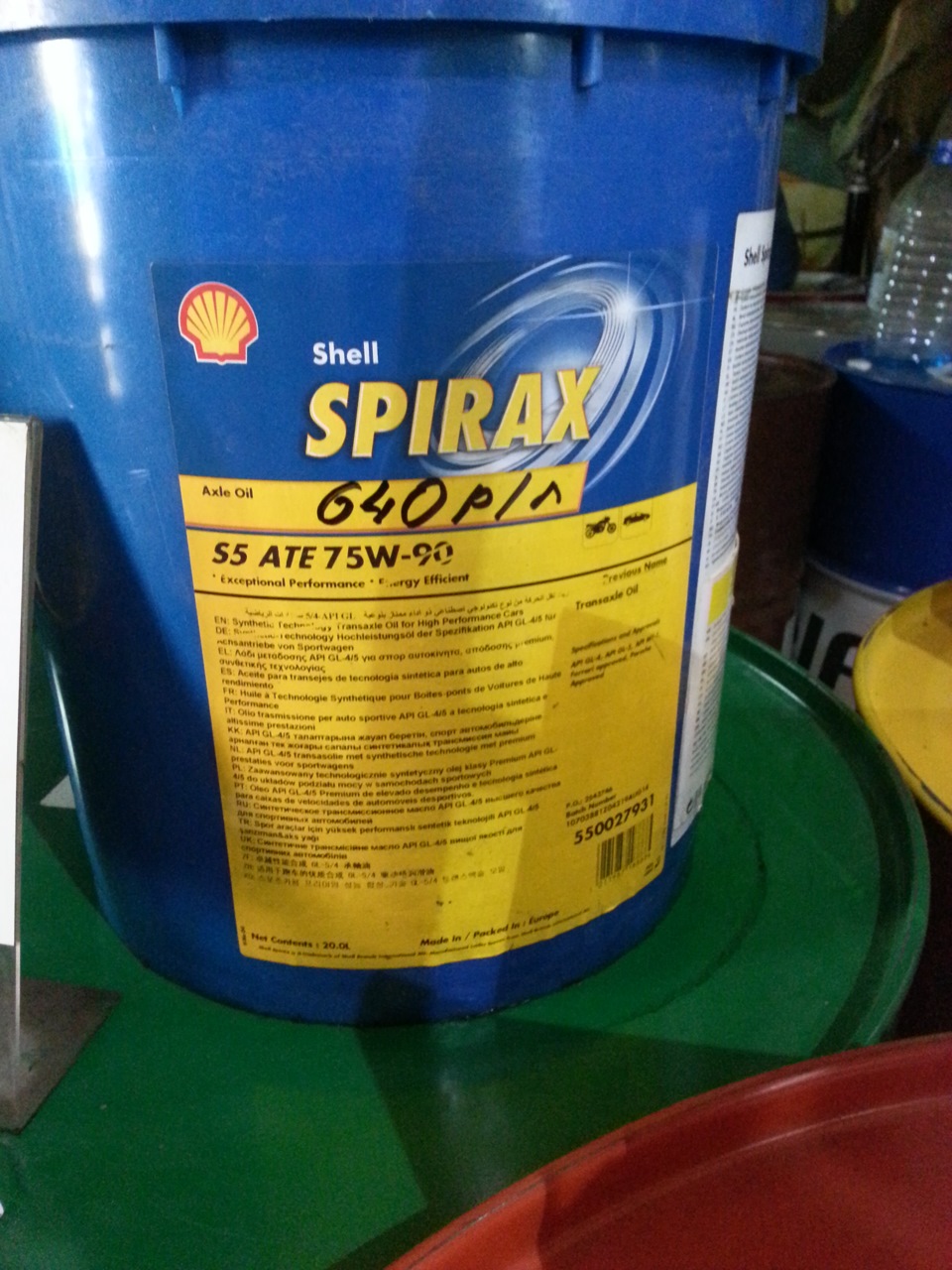 Замена масла в раздаточной коробке и редукторе заднего моста — Hyundai ...