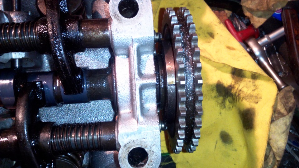 Два карбюратора, дело движется. — Москвич 2141, 1,7 л, 1993 года ...