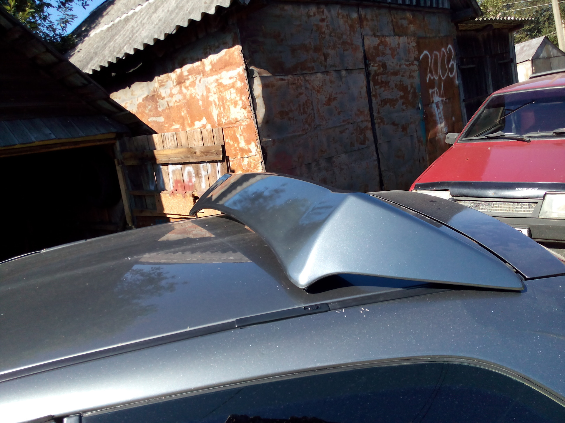 замена спойлера. отвалились гайки на спойлере форд фокус 2 как закрепить. Mitsubishi colt 5 спойлер. лип спойлер colt mitsubishi. замена спойлера.