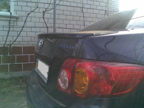 Spoiler - Toyota Corolla 16 L 2008