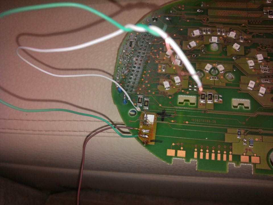 Замена выгоревших штатных светодиодов на панели приборов… — Volkswagen ...