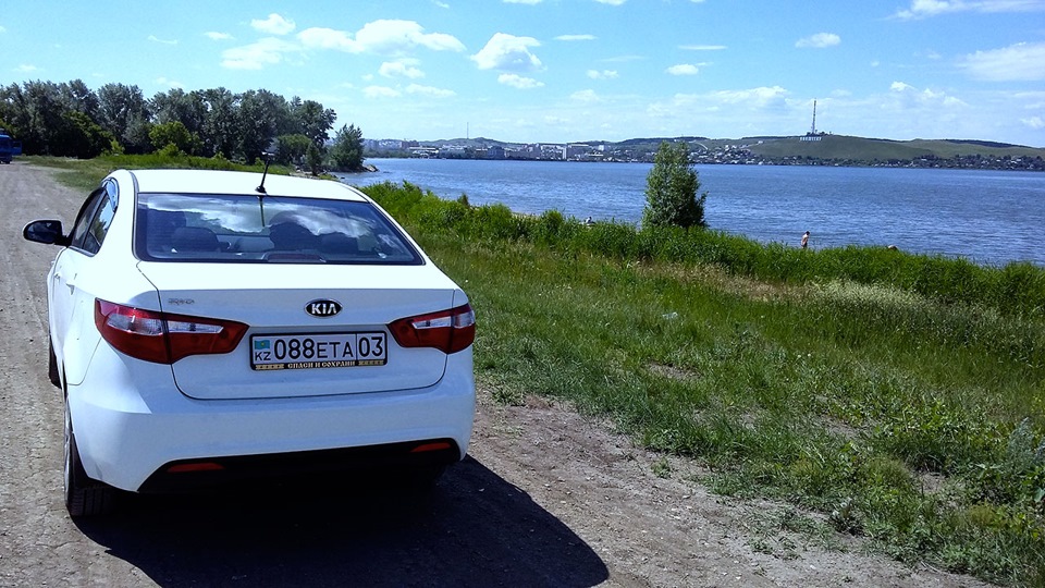 Первая тысяча! — KIA Rio (3G), 1,6 л., 2015 года | наблюдение | DRIVE2