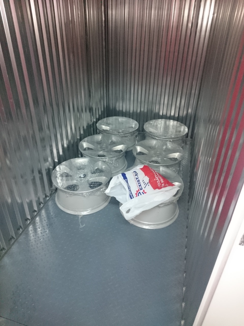 В каморке — Audi A3 Sportback (8PA)