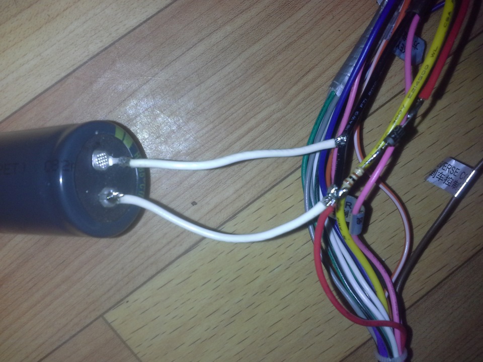 Перезагрузка магнитолы во время запуска. — Geely Emgrand EC7 FE-1, 1,8 ...