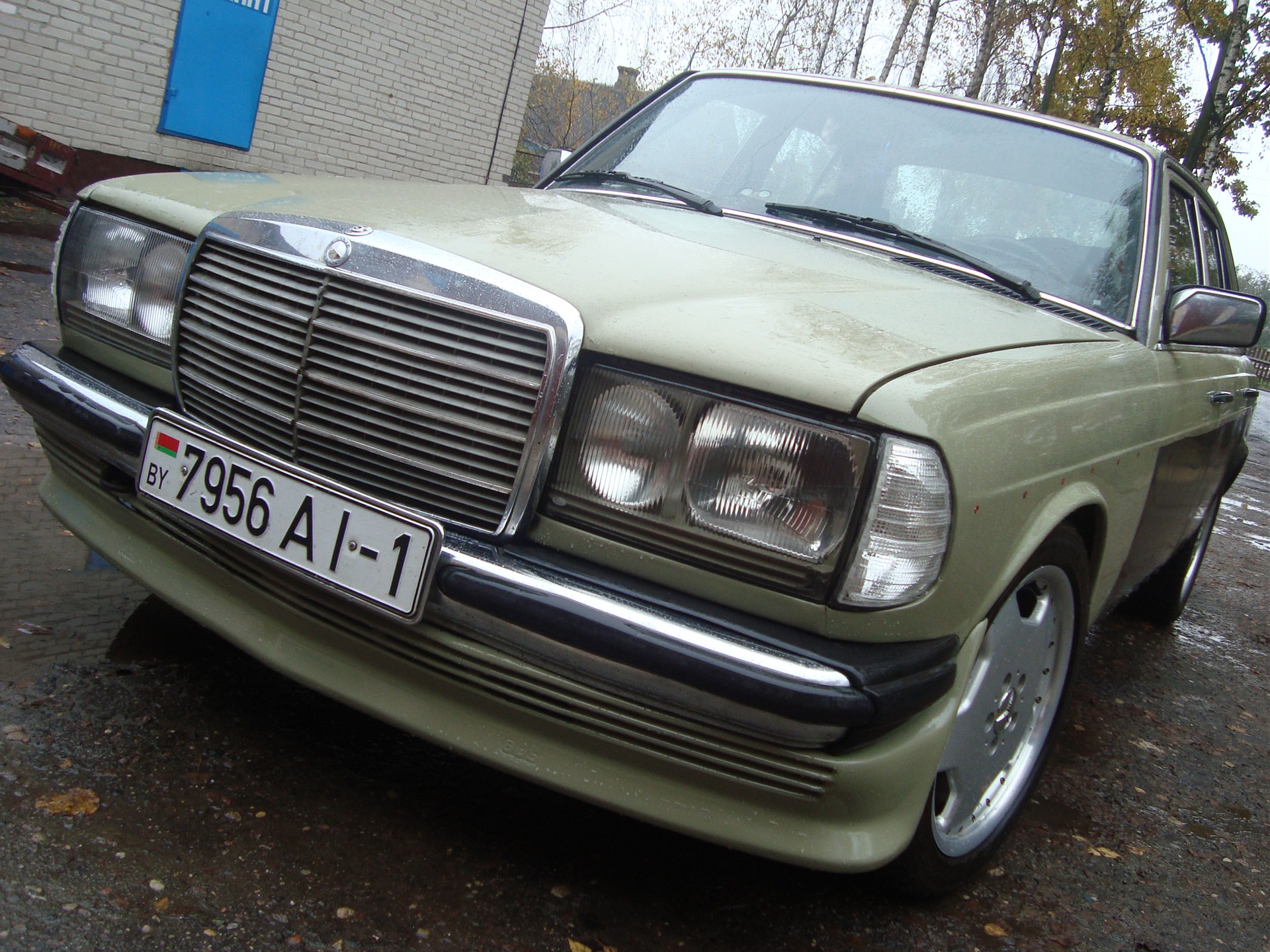 Мерседес w123 без бамперов