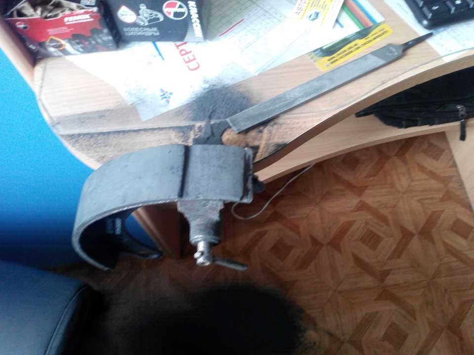 Ремонт тормозов. Часть 1. Вскрываем — ГАЗ 31029, 2,4 л, 1996 года ...