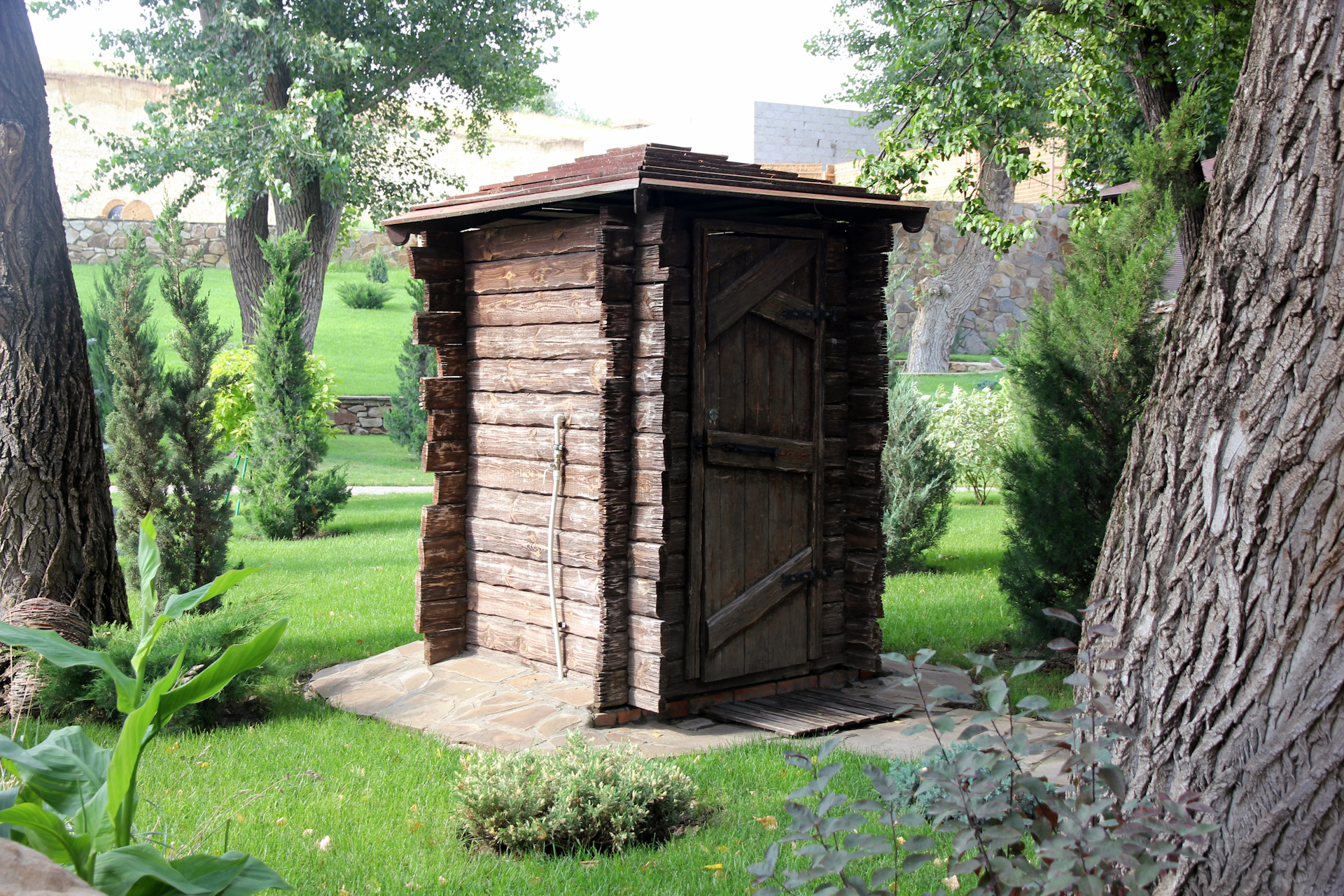 Туалет в парке Лога Каменск-Шахтинский