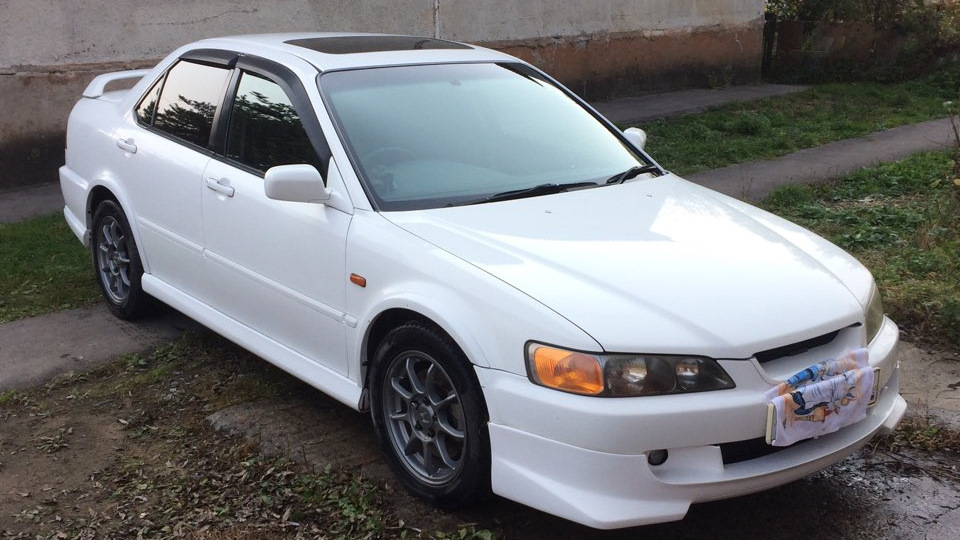 Honda Accord Euro r 2000