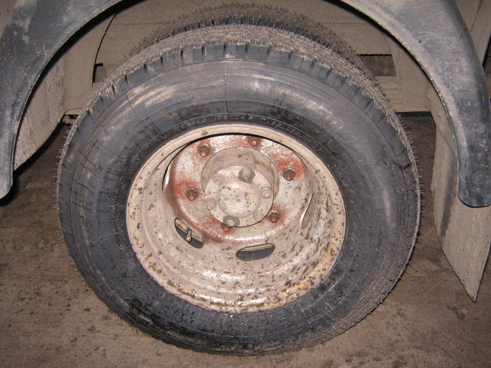 Новая резина назад — Mercedes-Benz T1, 2,9 л, 1992 года | шины | DRIVE2