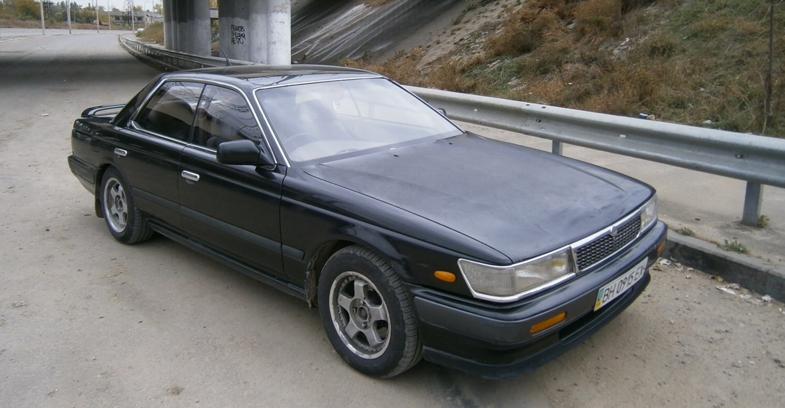 nissan laurel 33