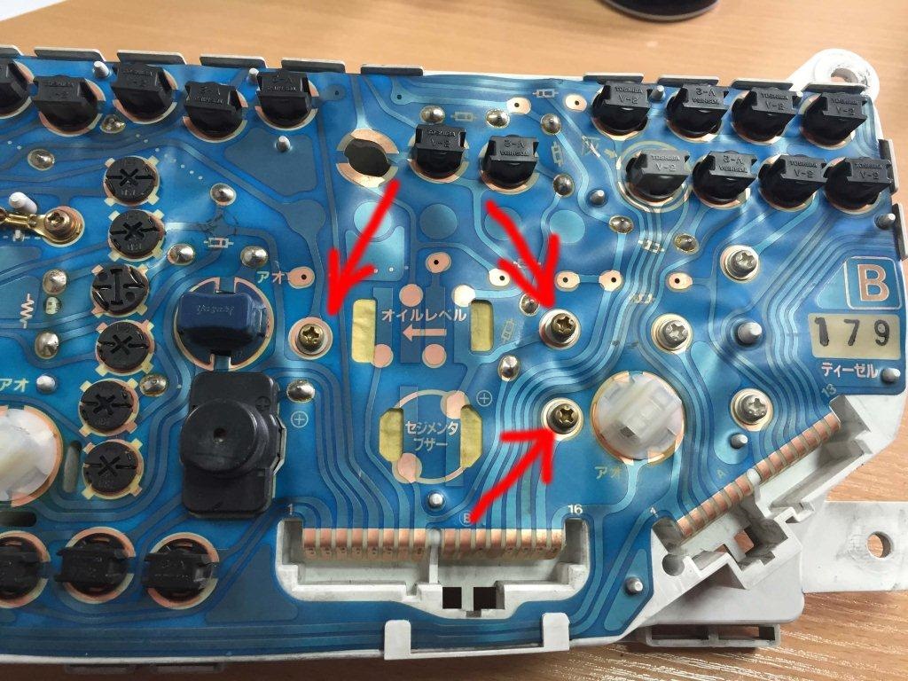 Не работает тахометр тойота карина е