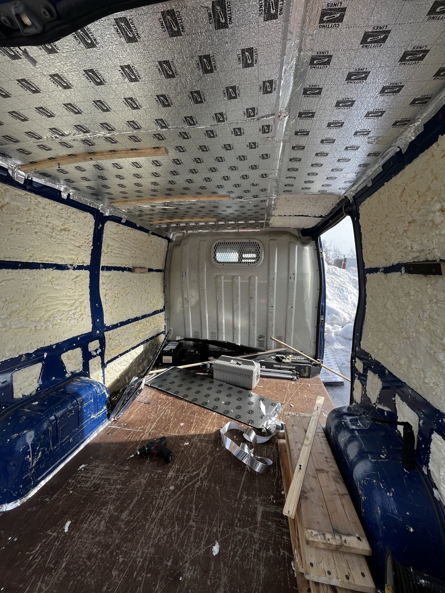 Утепление фургона — Peugeot Boxer (1G), 1,9 л, 2001 года | своими ...