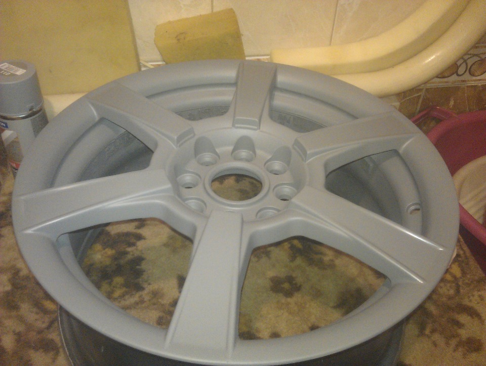 надумал наконец диски в белый перекрасить) — DRIVE2