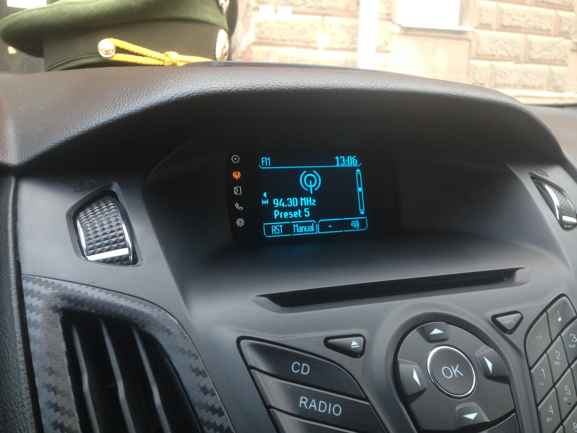 Трансмиттер Ritmix FMT-A740 — Ford Focus Hatchback III, 1,6 л, 2012 ...