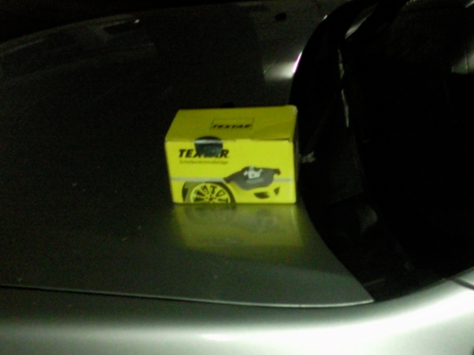 Меняем тормозные колодки! — Mitsubishi Lancer IX, 1,6 л, 2006 года ...