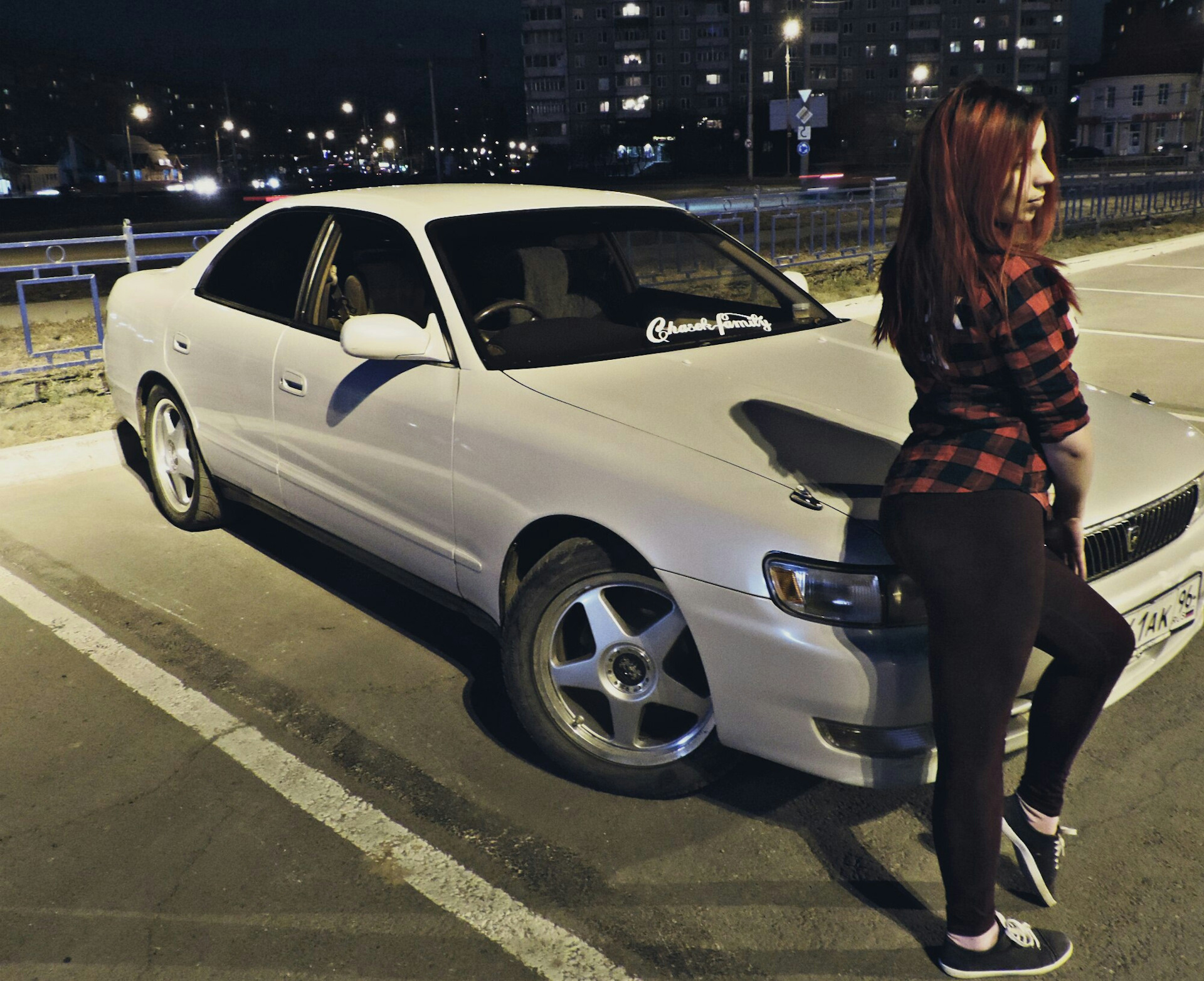 Toyota Chaser Mark 2 РґРµРІСѓС€РєРё